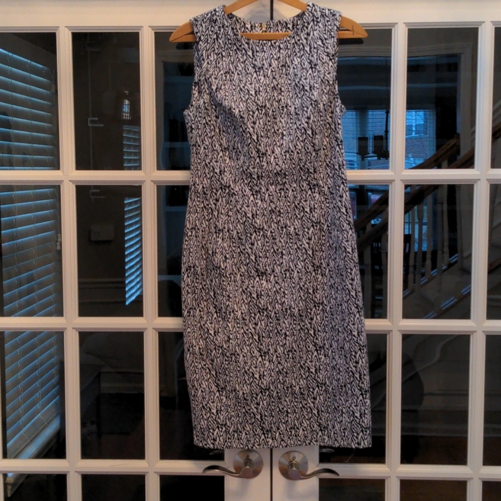 Calvin Klein sheath sleeveless dress 8